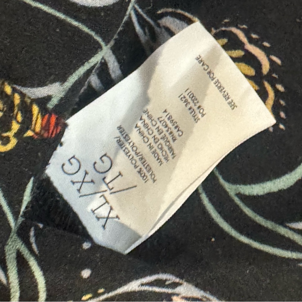 CAbi Black Floral-Print Sleeveless Top - Picture 5 of 6